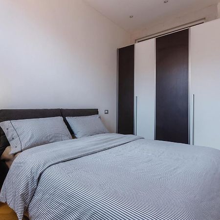 Bologna Modern Apartment Saragozza District Exterior foto