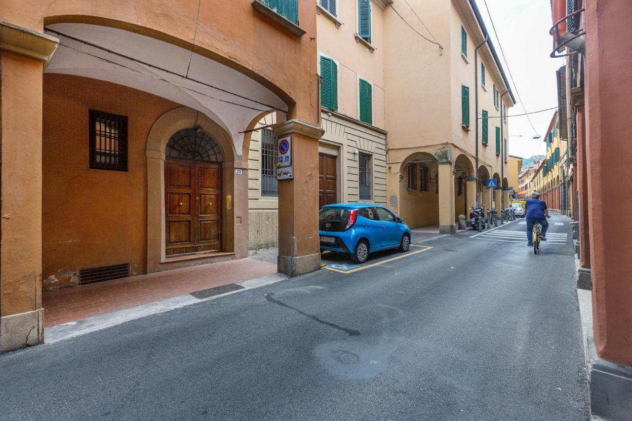 Bologna Modern Apartment Saragozza District Exterior foto